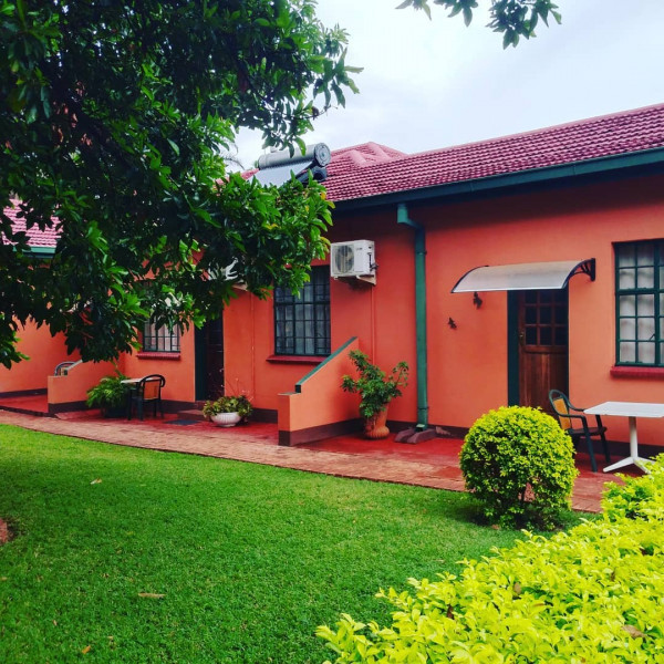 Villa Gianni Guest Hotel